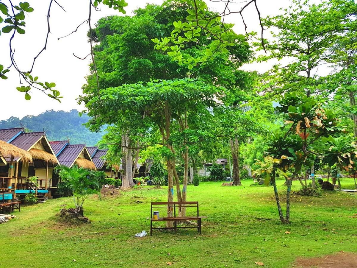 ฺbay Yard Hut Hotel Koh Chang Exterior foto