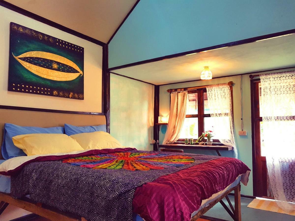 ฺbay Yard Hut Hotel Koh Chang Exterior foto