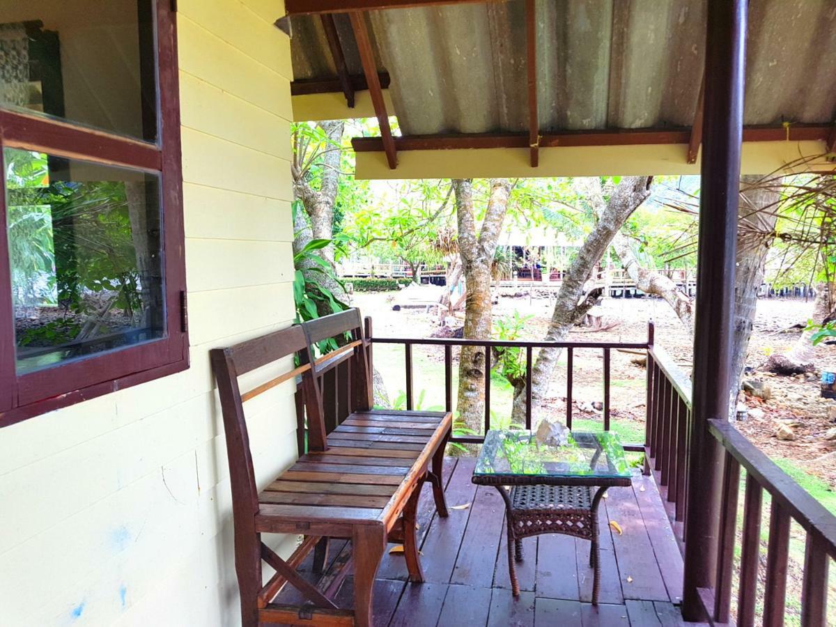 ฺbay Yard Hut Hotel Koh Chang Exterior foto