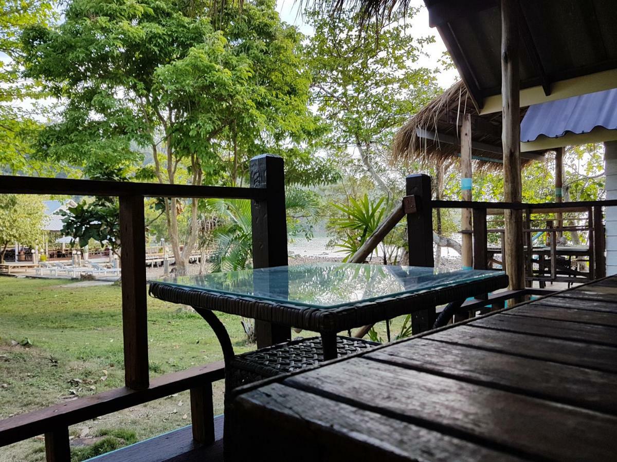 ฺbay Yard Hut Hotel Koh Chang Exterior foto